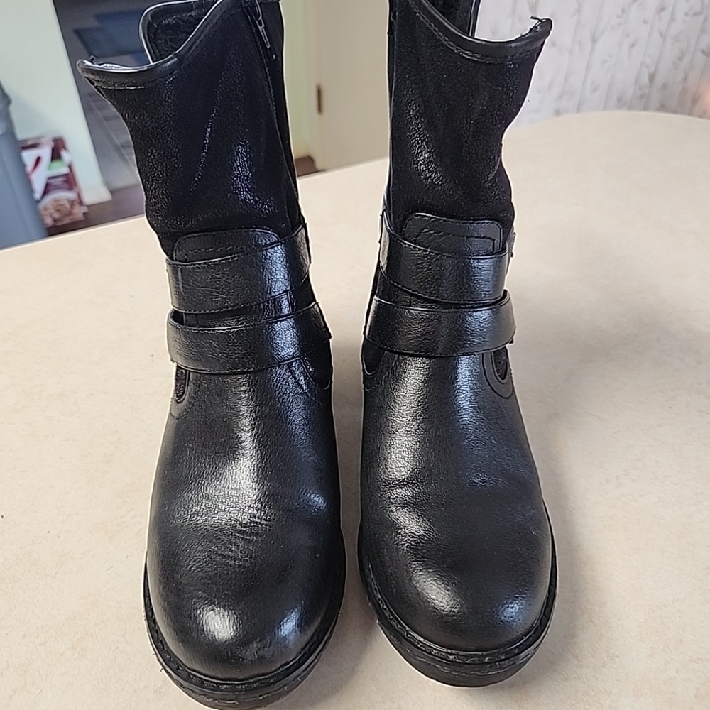 BearTraps Women's Winter Hailie Black Leather Boot Buckle Size 6.5 - Picture 5 of 10